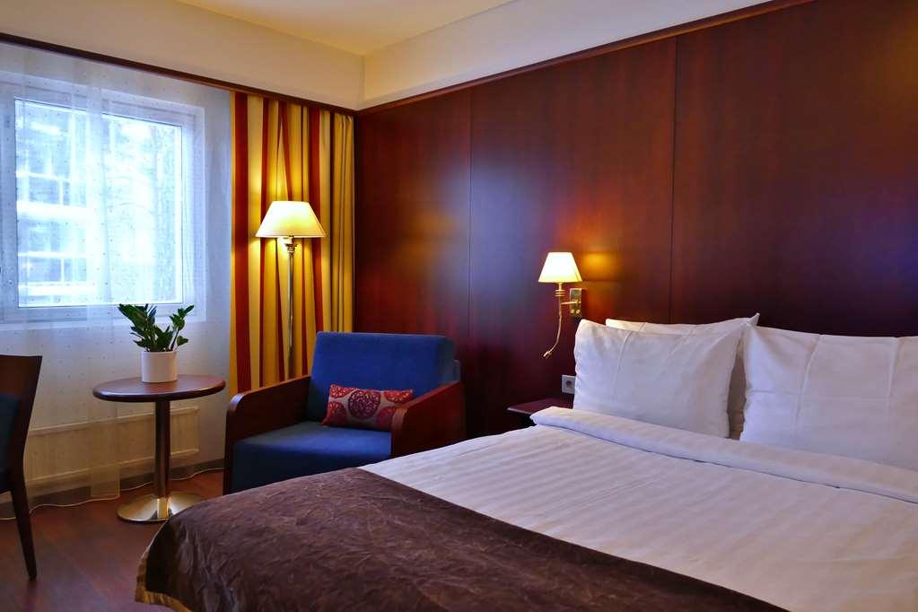 Hotel Kalliohovi Раума Номер фото