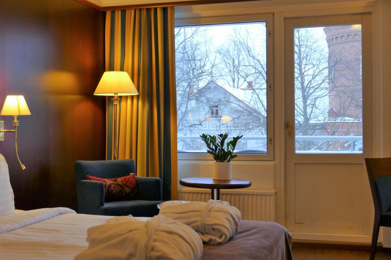 Hotel Kalliohovi Раума Экстерьер фото